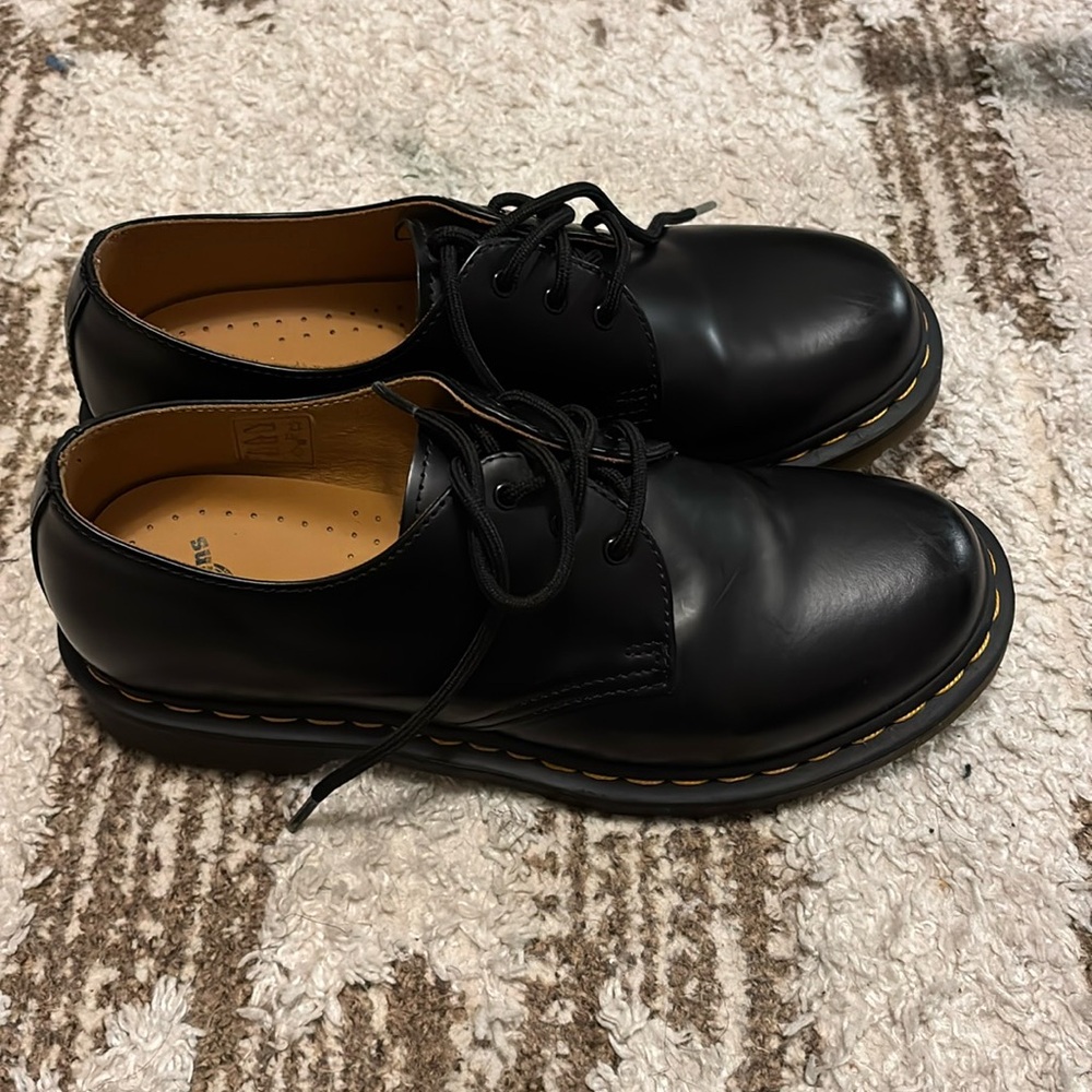 Dr. Martens Women’s 1461 Smooth Leather Oxfords